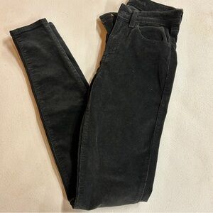 American Eagle Outfitters Women's Black Corduroy Hi-Rise Jegging - Size 2 X-Long